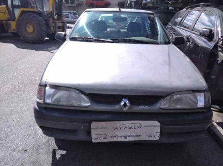 Vehiculo en el desguace: RENAULT 19 (B/C/L53) B5305