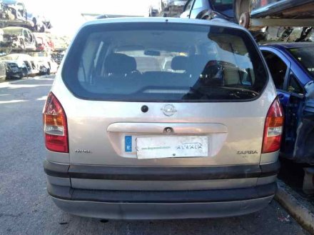 Vehiculo en el desguace: OPEL ZAFIRA A Club