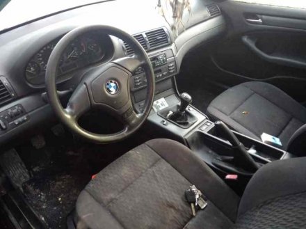 Vehiculo en el desguace: BMW SERIE 3 BERLINA (E46) 320d