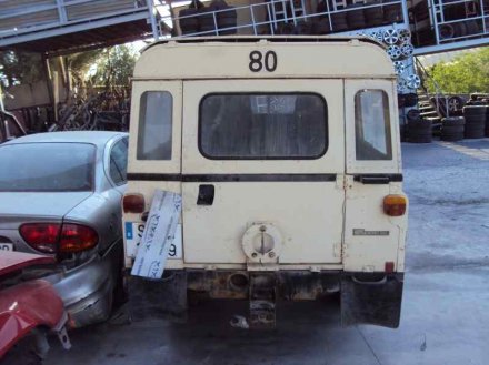 Vehiculo en el desguace: LAND ROVER SANTANA 109