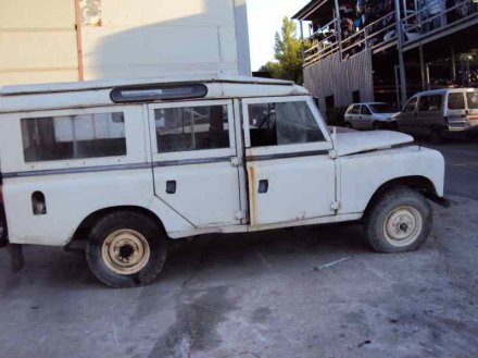 Vehiculo en el desguace: LAND ROVER SANTANA 109