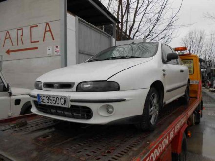 Vehiculo en el desguace: FIAT BRAVO (182) 1.6 16V / 16V 100 SX