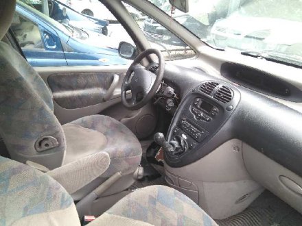 Vehiculo en el desguace: CITROEN XSARA PICASSO 1.8 16V SX