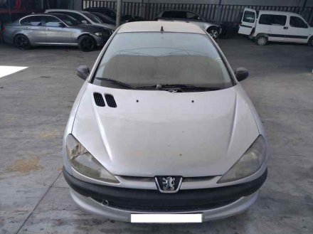 Vehiculo en el desguace: PEUGEOT 206 BERLINA XR