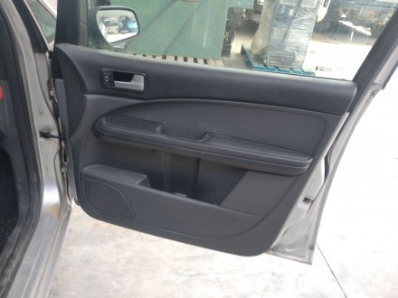 Vehiculo en el desguace: FORD Focus C-Max (CAP) Connection