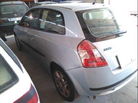 Vehiculo en el desguace: FIAT STILO (192) 1.4 16V Feel (04.2006->)