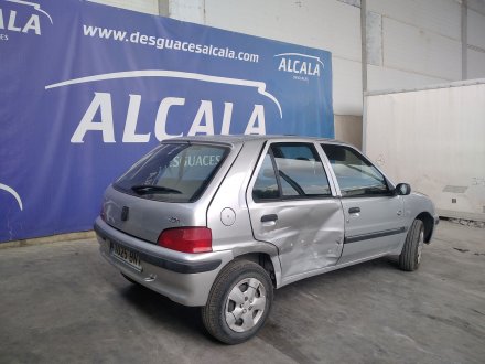 Vehiculo en el desguace: PEUGEOT 106 (S2) Max