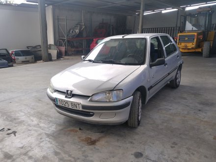 Vehiculo en el desguace: PEUGEOT 106 (S2) Max