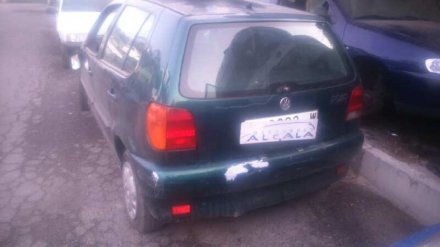 Vehiculo en el desguace: VOLKSWAGEN POLO BERLINA (6N1) Air