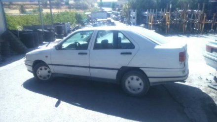 Vehiculo en el desguace: SEAT TOLEDO (1L) Base