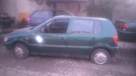 Vehiculo en el desguace: VOLKSWAGEN POLO BERLINA (6N1) Air