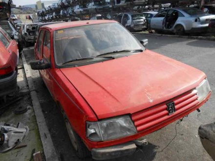 Vehiculo en el desguace: PEUGEOT 309 Best Line Automático
