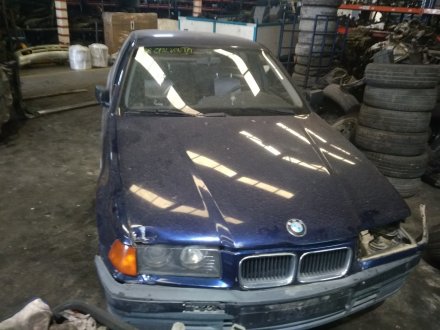 Vehiculo en el desguace: BMW SERIE 3 BERLINA (E36) 320i