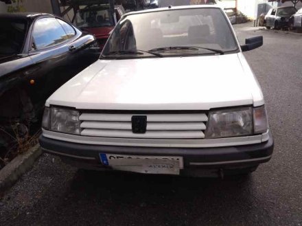 Vehiculo en el desguace: PEUGEOT 309 Vital Diesel