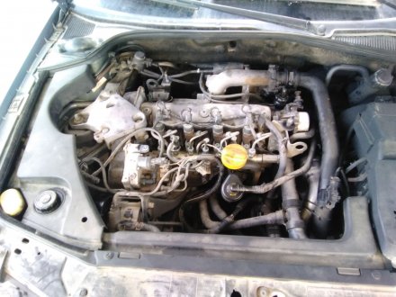 Vehiculo en el desguace: RENAULT LAGUNA II (BG0) 1.9 dCi Diesel