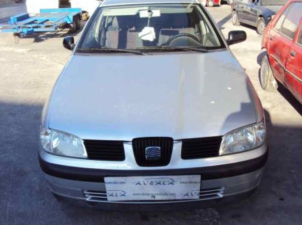 Vehiculo en el desguace: SEAT CORDOBA BERLINA (6K2) Signo