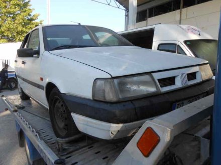 Vehiculo en el desguace: FIAT TEMPRA BERLINA (159) 1.9 D / S (I)