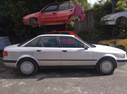 Vehiculo en el desguace: AUDI 80/90 (811/813/853) 90 Básico