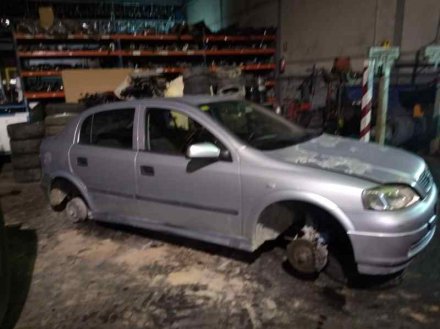 Vehiculo en el desguace: OPEL ASTRA G BERLINA Club