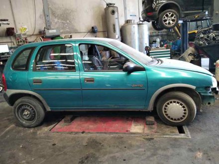 Vehiculo en el desguace: OPEL CORSA B Swing