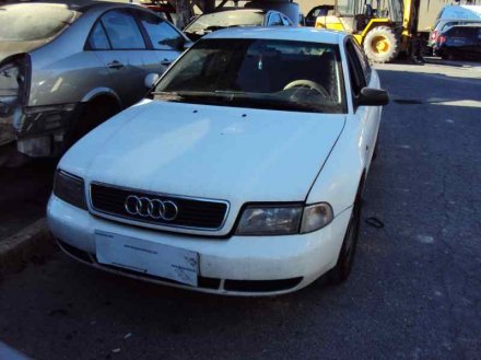 Vehiculo en el desguace: AUDI A4 BERLINA (B5) 1.6