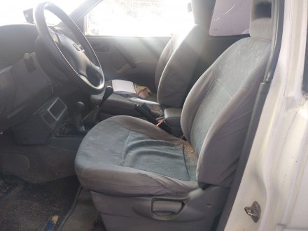 Vehiculo en el desguace: NISSAN TERRANO/TERRANO.II (R20) Comfort