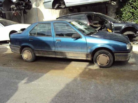 Vehiculo en el desguace: RENAULT 19 (B/C/L53) *