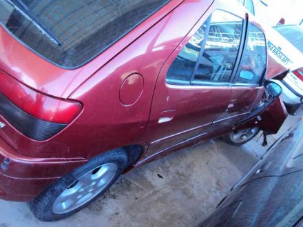 Vehiculo en el desguace: PEUGEOT 306 BERLINA 3/4/5 PUERTAS (S2) XS