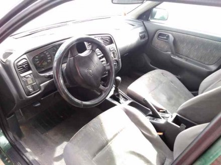 Vehiculo en el desguace: NISSAN PRIMERA BERLINA (P11) Básico