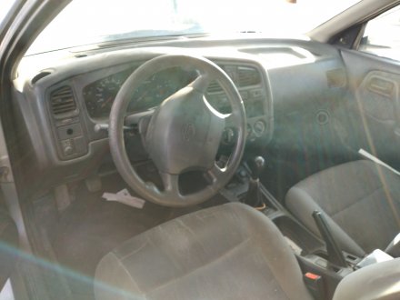 Vehiculo en el desguace: NISSAN PRIMERA BERLINA (P11) SLX