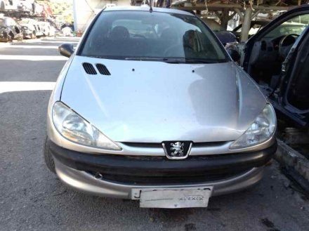 Vehiculo en el desguace: PEUGEOT 206 BERLINA XR