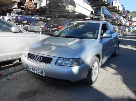 Vehiculo en el desguace: AUDI A3 (8L) 1.8 Ambiente