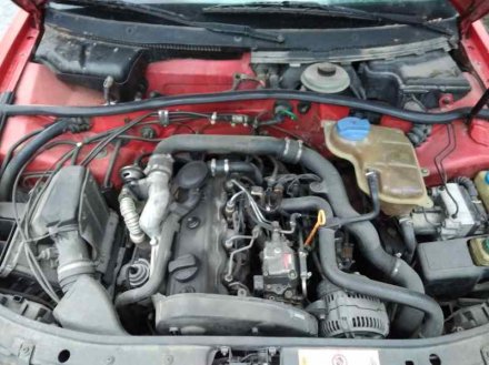 Vehiculo en el desguace: AUDI A4 BERLINA (B5) 1.9 TDI