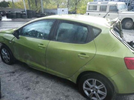 Vehiculo en el desguace: SEAT IBIZA (6J5) Stylance / Style