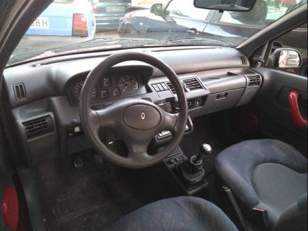 Vehiculo en el desguace: RENAULT CLIO I FASE I+II (B/C57) 1.9 D RN