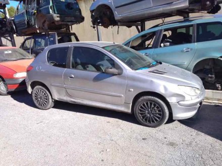 Vehiculo en el desguace: PEUGEOT 206 BERLINA XR