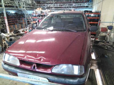 Vehiculo en el desguace: RENAULT 19 (B/C/L53) 1.9 DIESEL