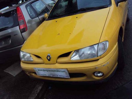 Vehiculo en el desguace: RENAULT MEGANE I COACH/COUPE (DA0) 1.6 e (DAOF)
