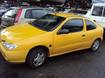 Vehiculo en el desguace: RENAULT MEGANE I COACH/COUPE (DA0) 1.6 e (DAOF)