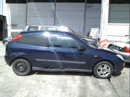 Vehiculo en el desguace: FORD FOCUS BERLINA (CAK) Ambiente