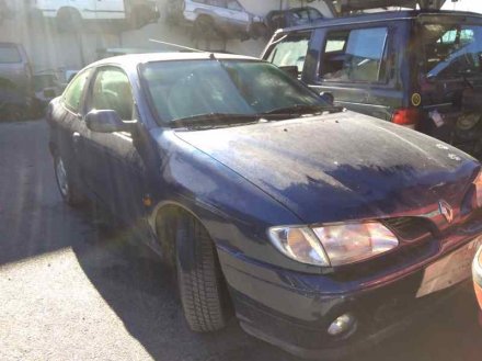 Vehiculo en el desguace: RENAULT MEGANE I COACH/COUPE (DA0) 1.6e RN