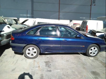 Vehiculo en el desguace: RENAULT LAGUNA (B56) 2.2 dT RT