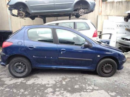 Vehiculo en el desguace: PEUGEOT 206 BERLINA XT