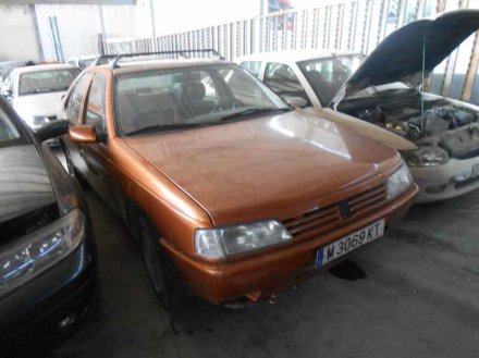 Vehiculo en el desguace: PEUGEOT 405 BERLINA Clim