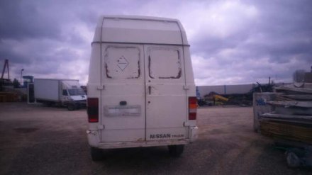 Vehiculo en el desguace: NISSAN TRADE KF1107