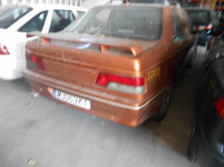 Vehiculo en el desguace: PEUGEOT 405 BERLINA Clim