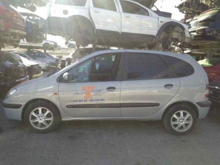 Vehiculo en el desguace: RENAULT SCENIC (JA..) 1.9 DCI Authentique