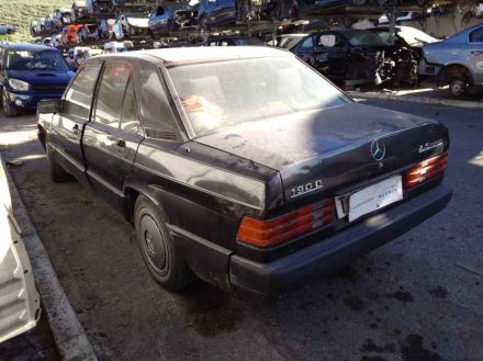 Vehiculo en el desguace: MERCEDES CLASE C (W201) BERLINA 2.5 D Turbo 190 (201.128)