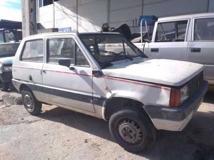 Vehiculo en el desguace: SEAT PANDA *