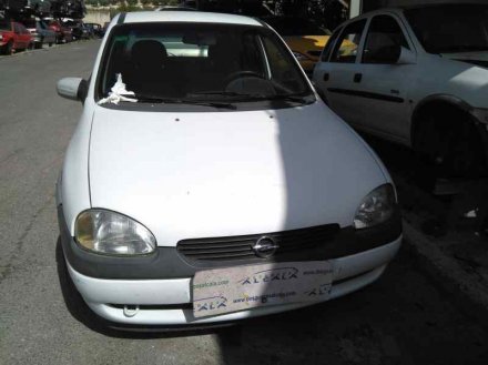 Vehiculo en el desguace: OPEL CORSA B Top (E)